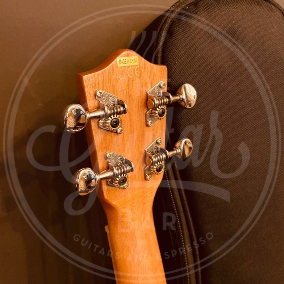 Lanikai Concertukelele, Exotisch ziricote, preamp, bag