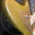 Del-Tone FM-style gold Descendant vibrato incl hardacse