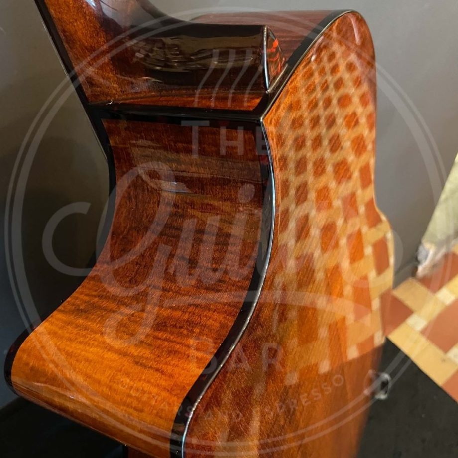 Eastman PCH3-GACE-CLA: GA, Solid Spruce/Lam Mpl, PU