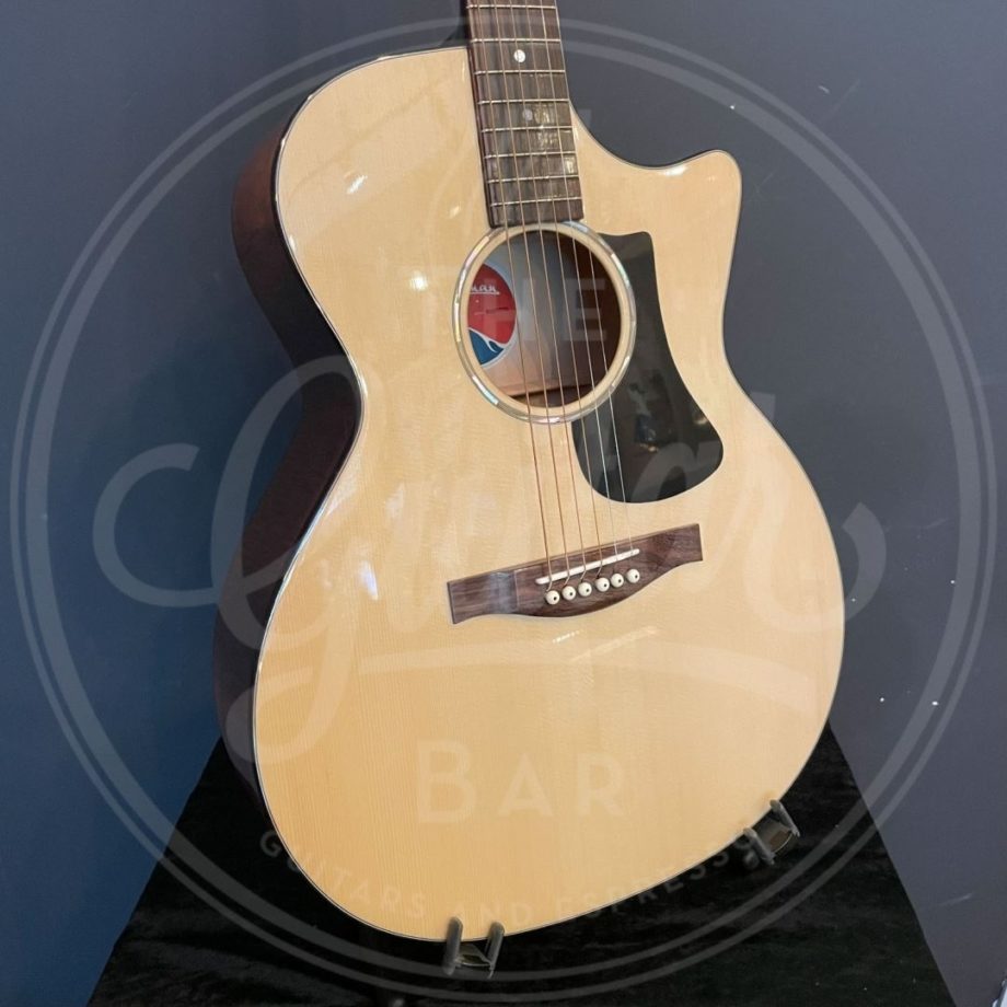 Eastman PCH3-GACE-CLA: GA, Solid Spruce/Lam Mpl, PU