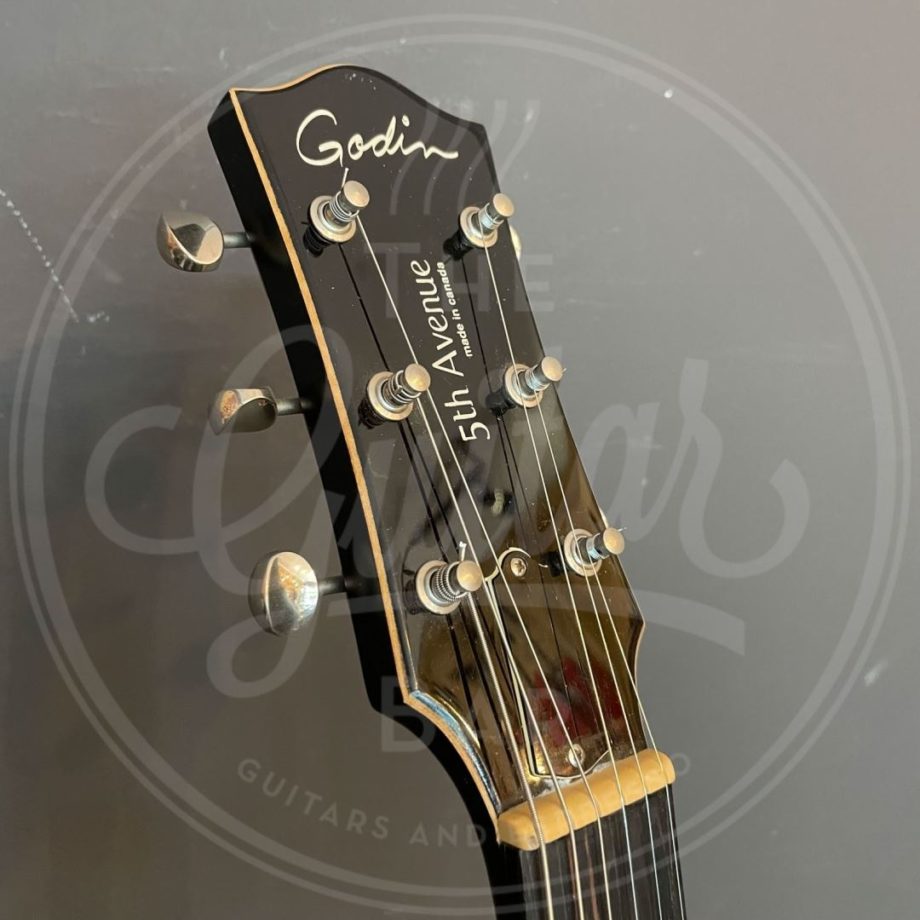 Godin Fifth avenue + case