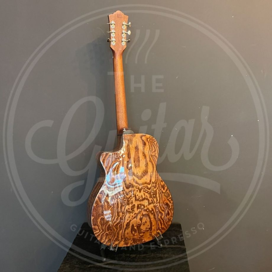 Guild OM-260CE Deluxe Burl EB