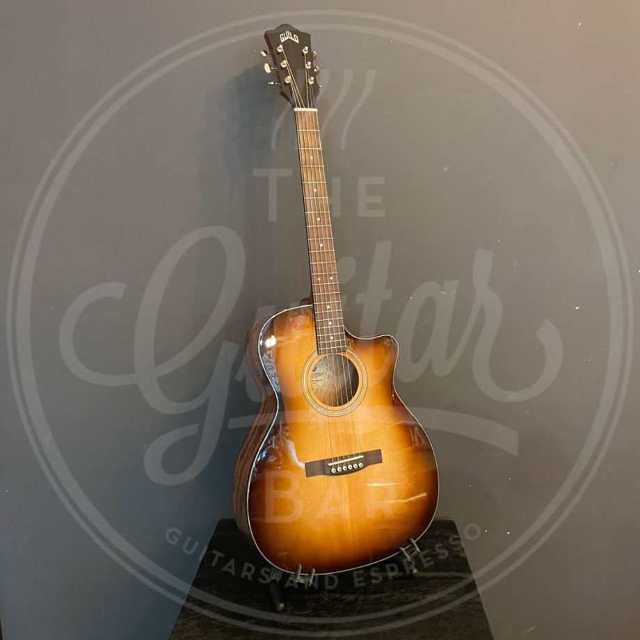 Guild OM-260CE Deluxe Burl EB