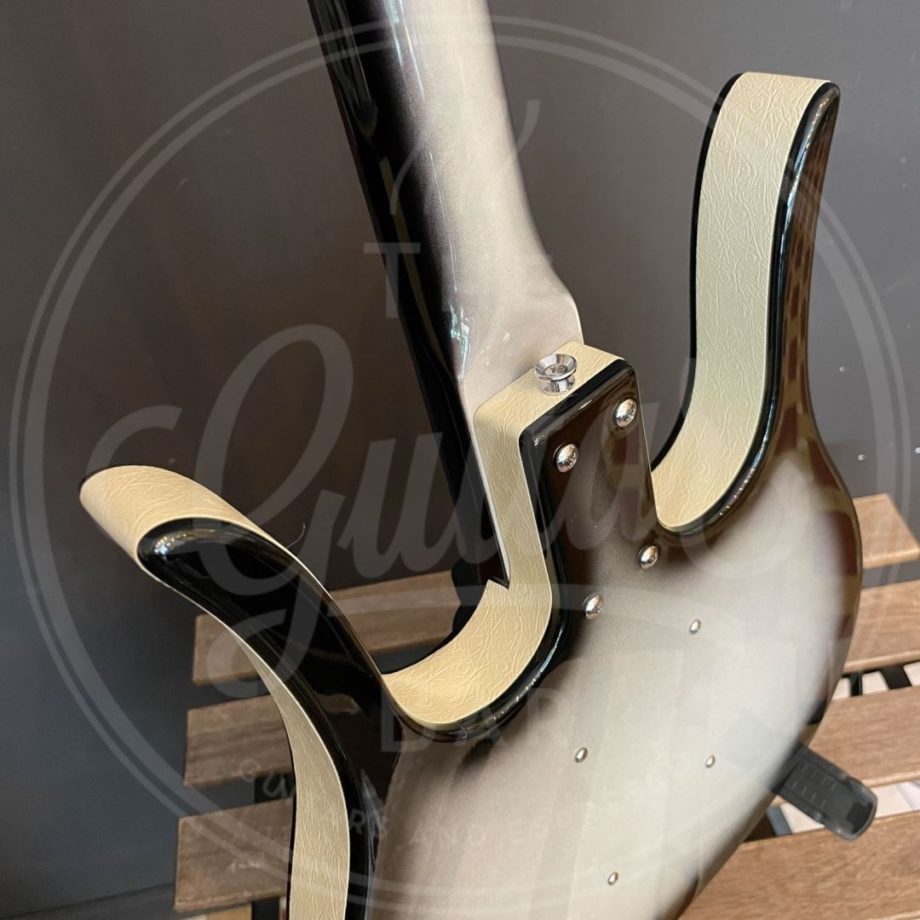 DANELECTRO LONGHORN BARITONE GUITAR blackburst