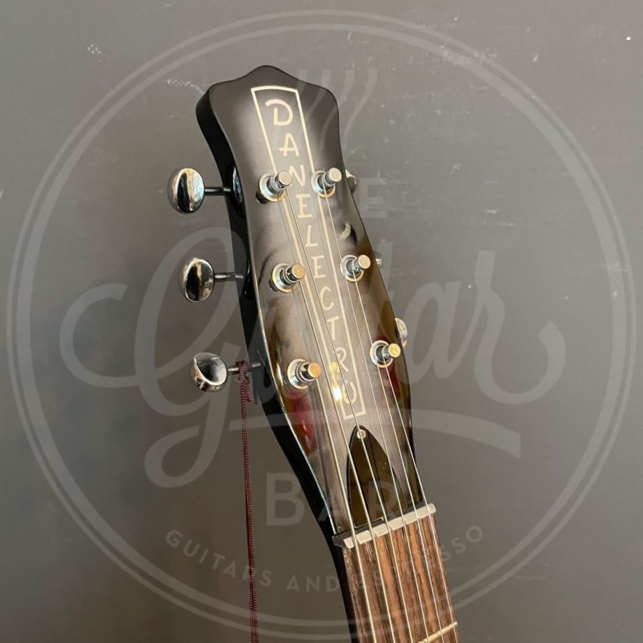 DANELECTRO LONGHORN BARITONE GUITAR blackburst