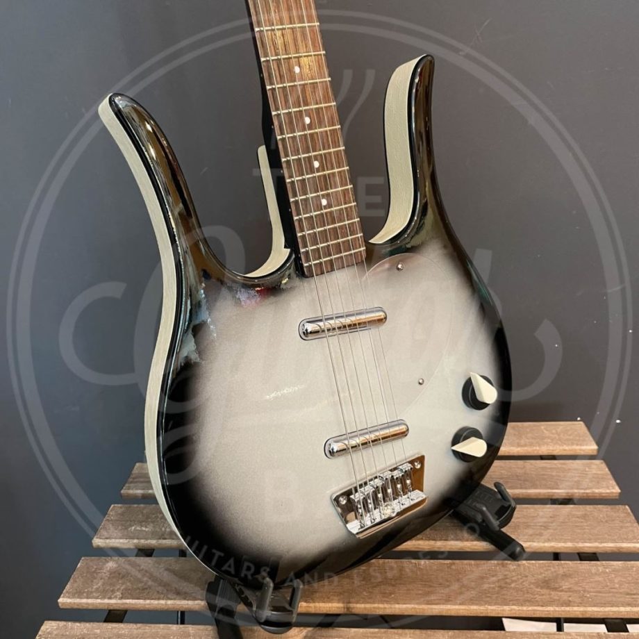 DANELECTRO LONGHORN BARITONE GUITAR blackburst