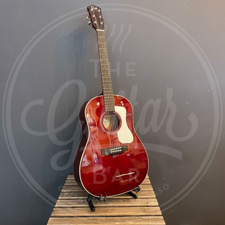Guild DS-240 MEMOIR SLOPE SHOULDER WNR