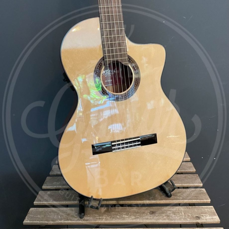 Martinez Standard Series classic guitar, solid spruce top, mahogany b&s, pau ferro fb, Fishman Presys II