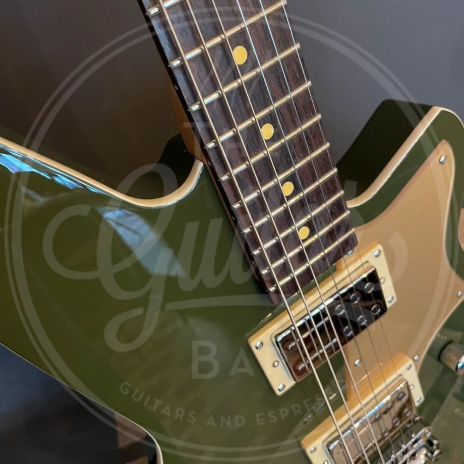 Reverend Descent RA army green