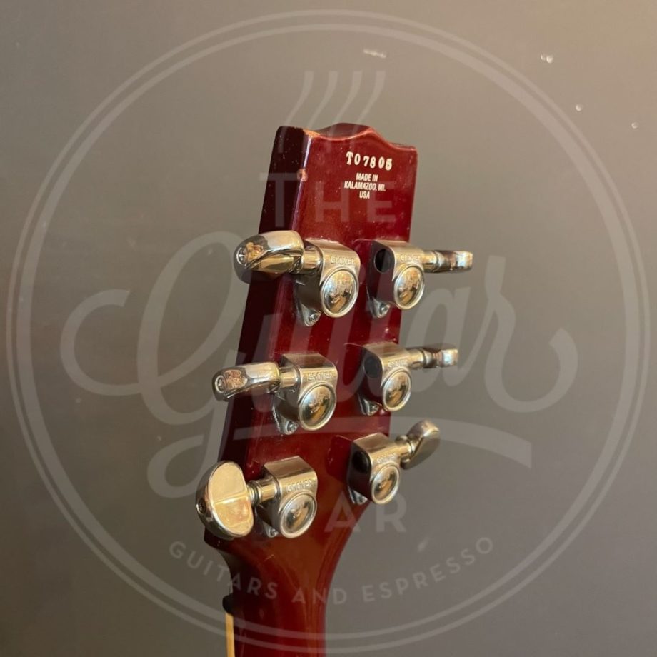 The Heritage H535 red sunburst + original case