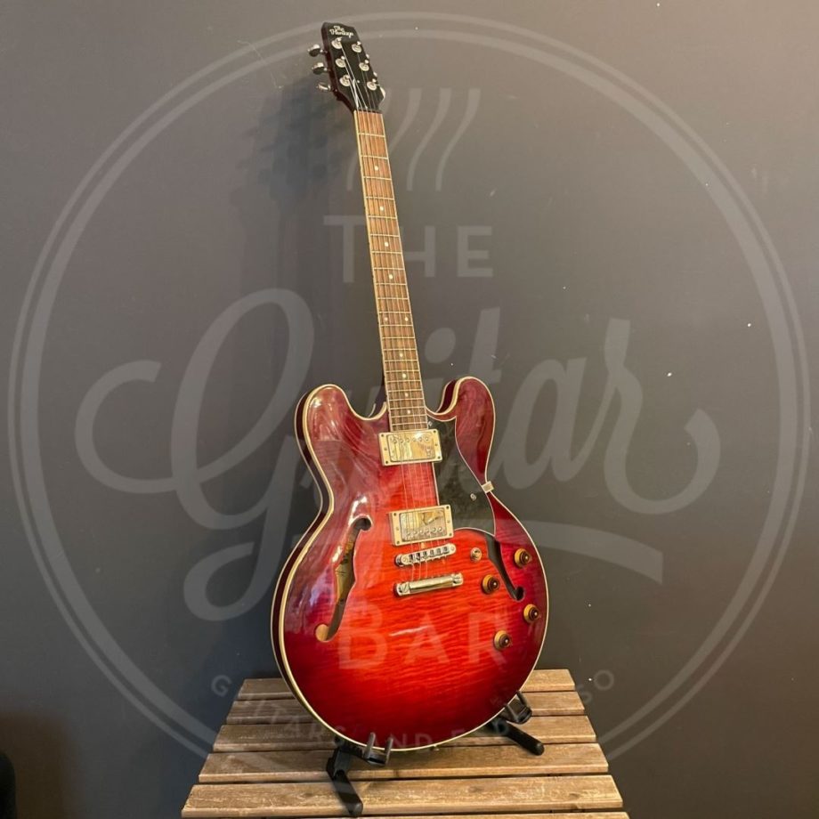 The Heritage H535 red sunburst + original case