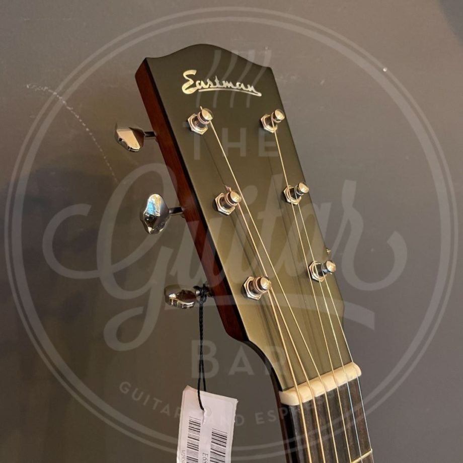 Eastman DS Thermo Cured Sitka/Mahonie