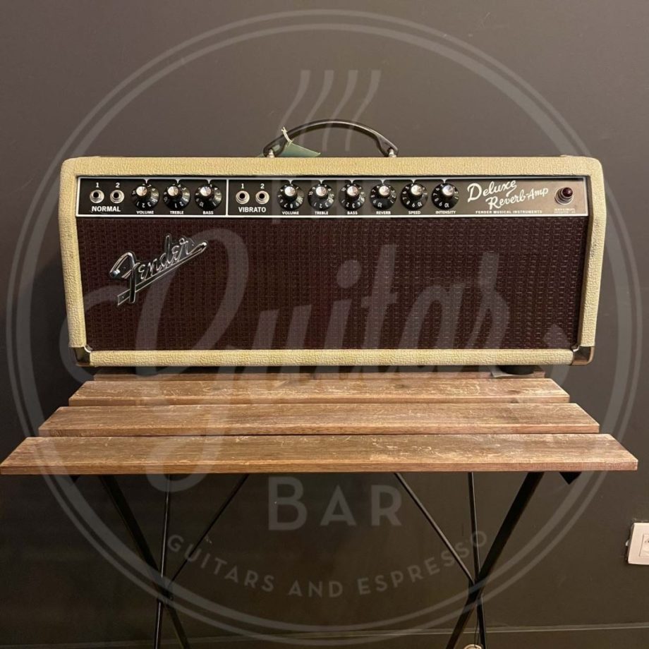 Fender Deluxe Reverb head white tolex