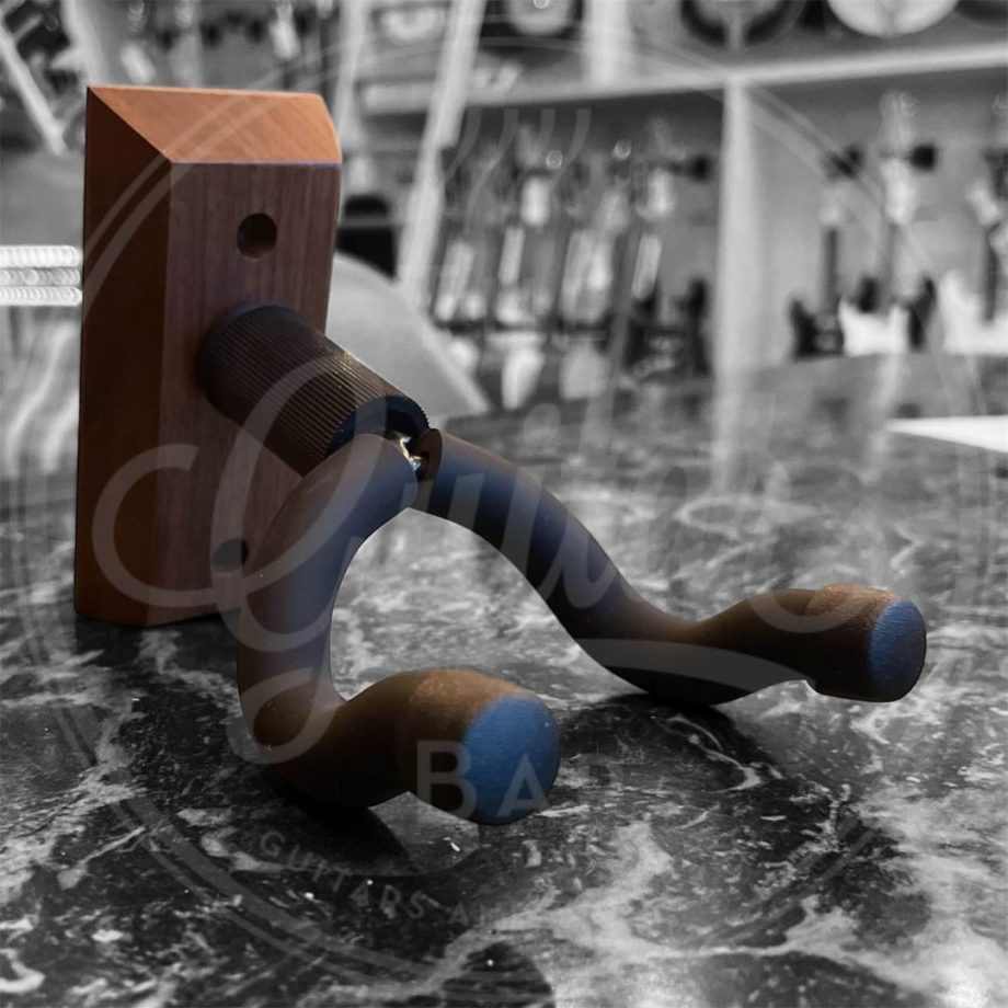 CLX GUITAR HANGER