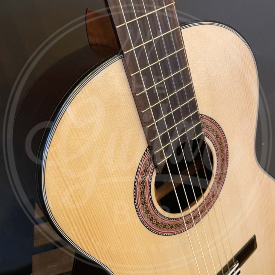 Martinez B-stock guitar with minor finishing flaws
