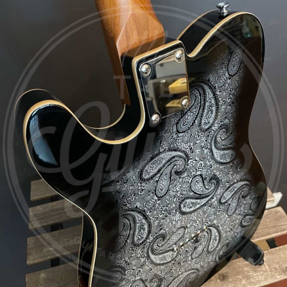 L's Choice nr10 paisley
