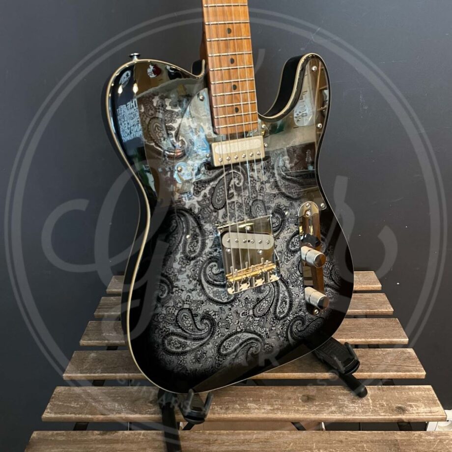 L's Choice nr10 paisley