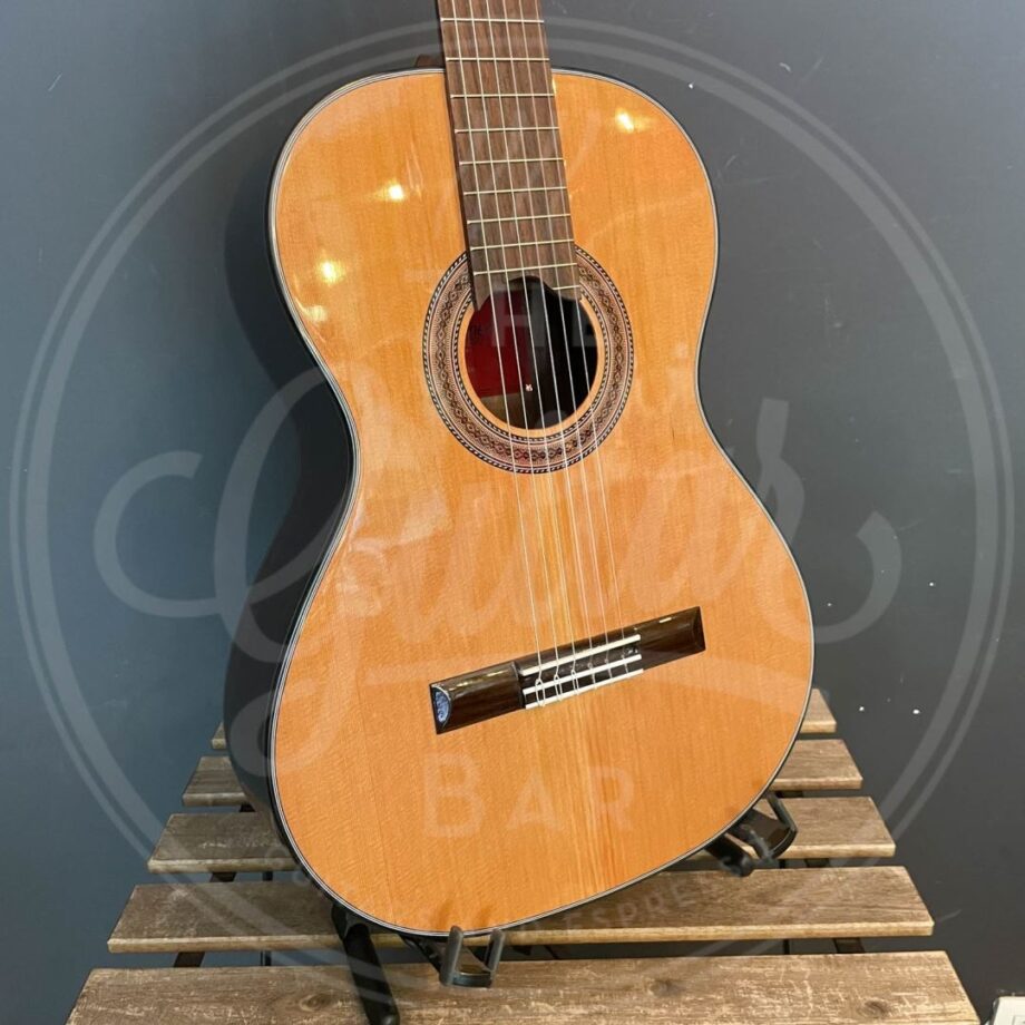 Martinez B-stock guitar with minor finishing flaws