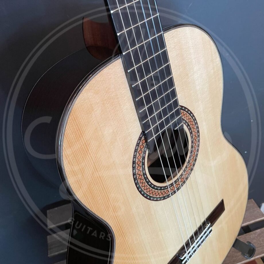 Martinez B/MC88S SPRUCE TOP