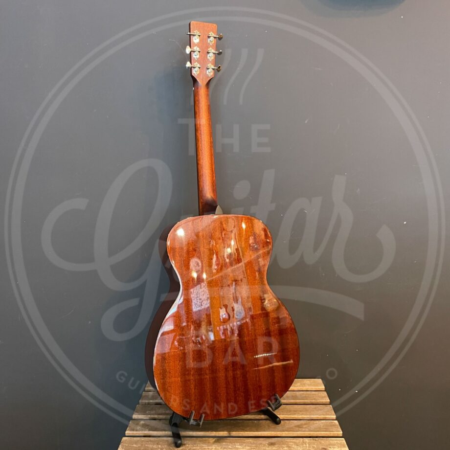 Eastman E1OM-DLX