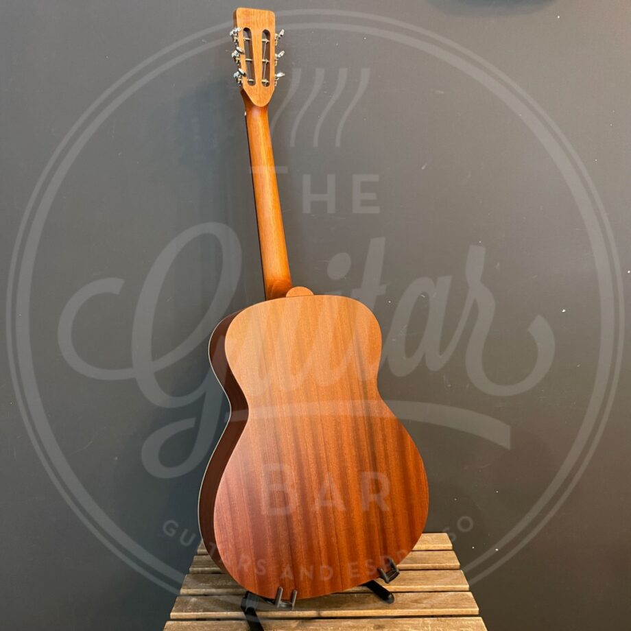 Vintage V600N Fret Dancer acoustic guitar
