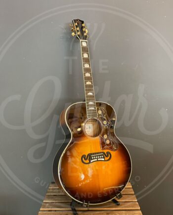 Sigma SG200 Jumbo sunburst with gig bag