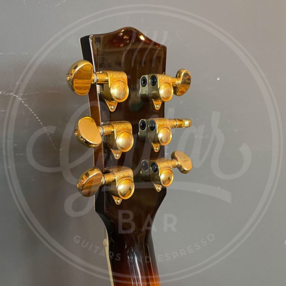 Sigma SG200 Jumbo sunburst with gig bag