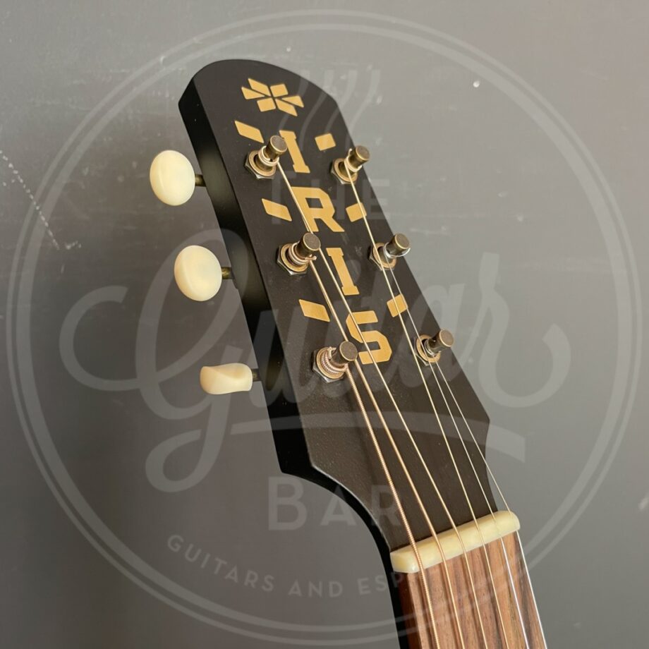 Iris AB model all black