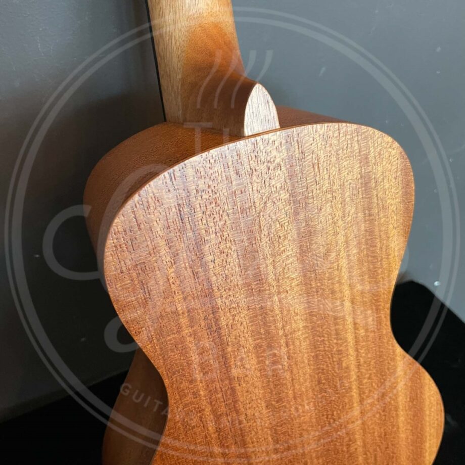 Kala Courage Mahogany Concert Ukulele w/ Bag