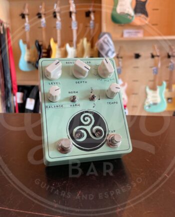Sonic Fields Holy Tremity tremolo