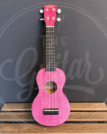 Mahalo Island Series soprano ukulele, BERRY CRUSH with bag