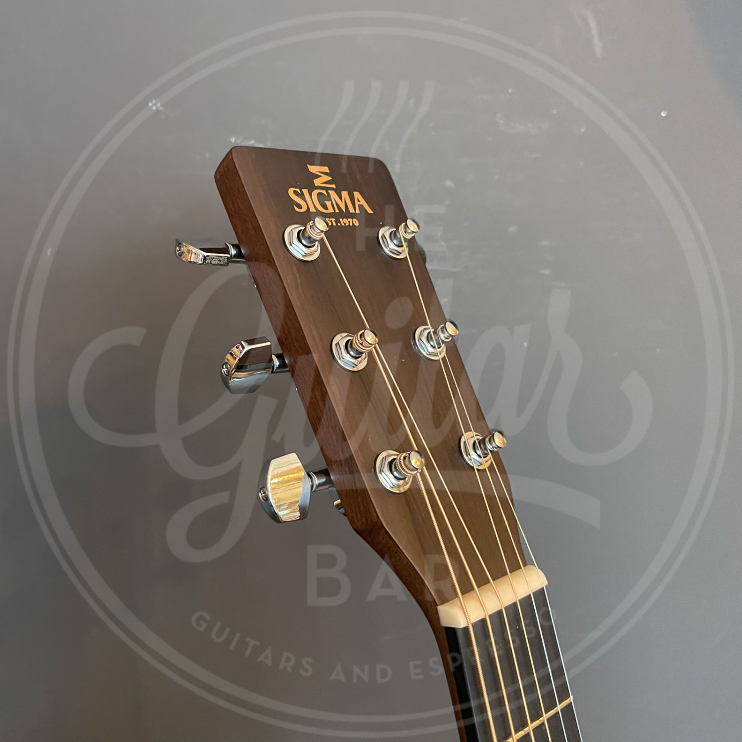 sigma solid sitka spruce parlor aging tone gloss