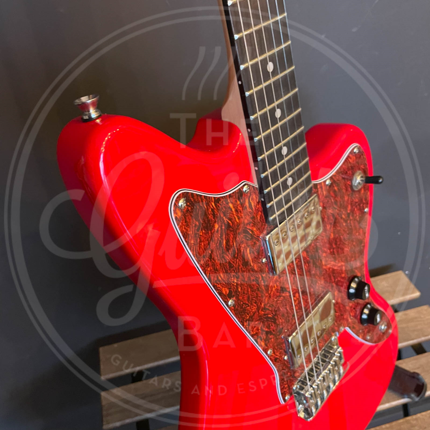 VINTAGE V50 COASTER SERIES ELECTRIC gloss red