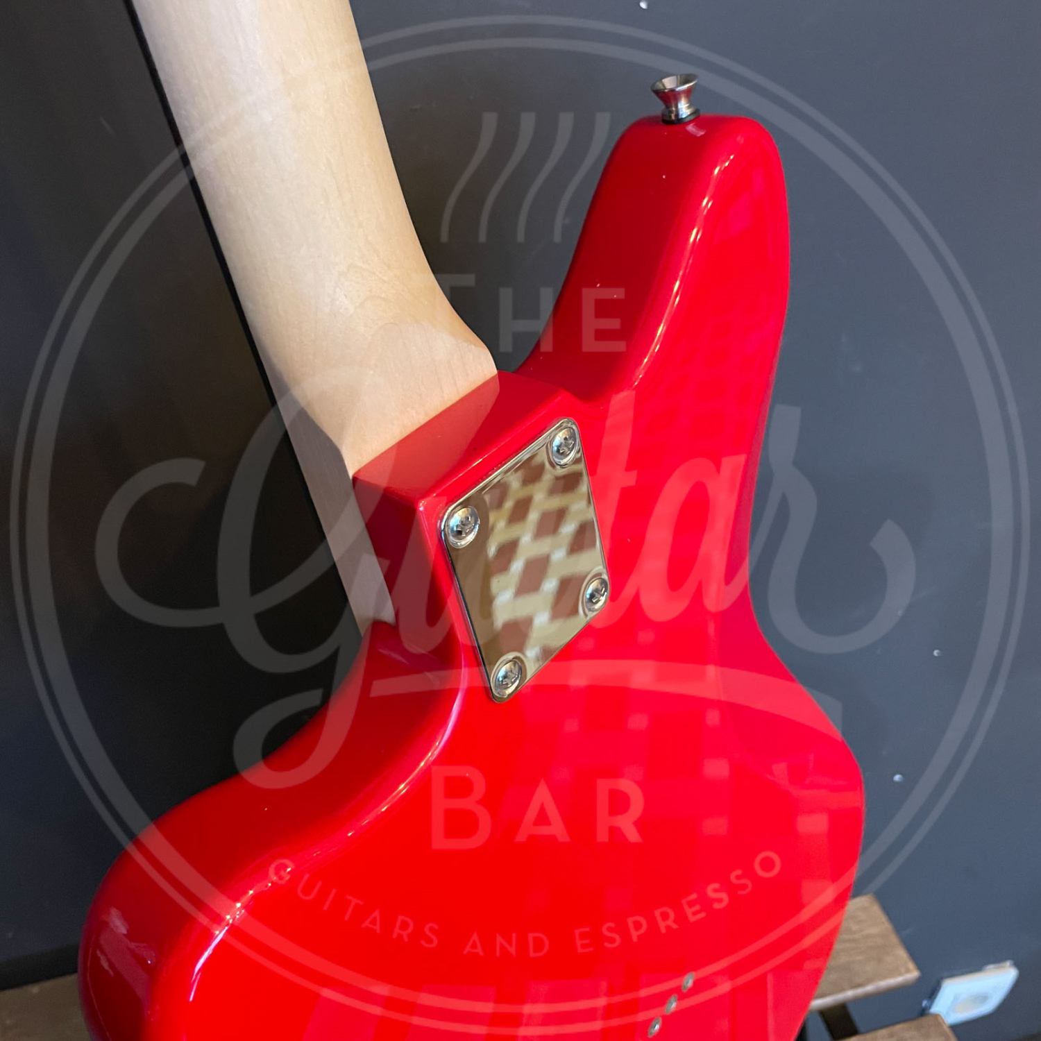 VINTAGE V50 COASTER SERIES ELECTRIC gloss red