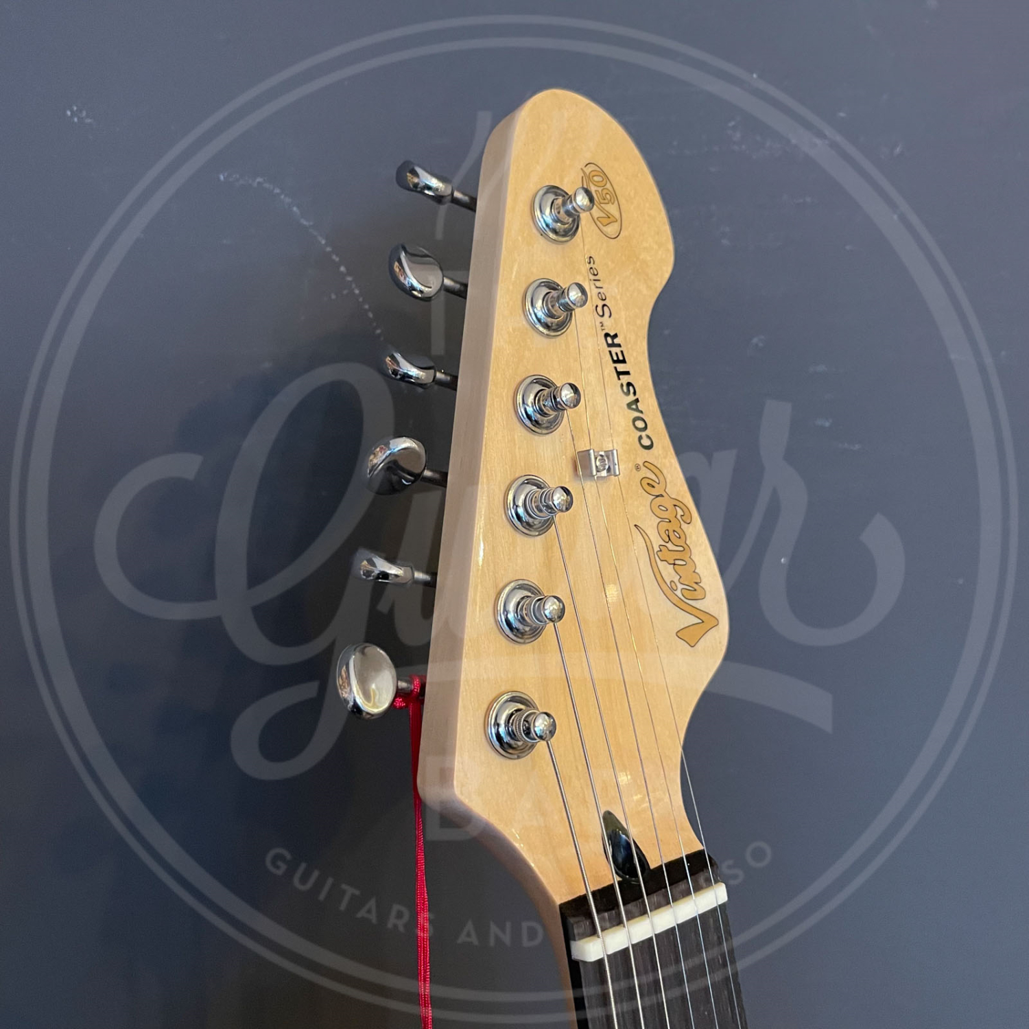 VINTAGE V50 COASTER SERIES ELECTRIC gloss red