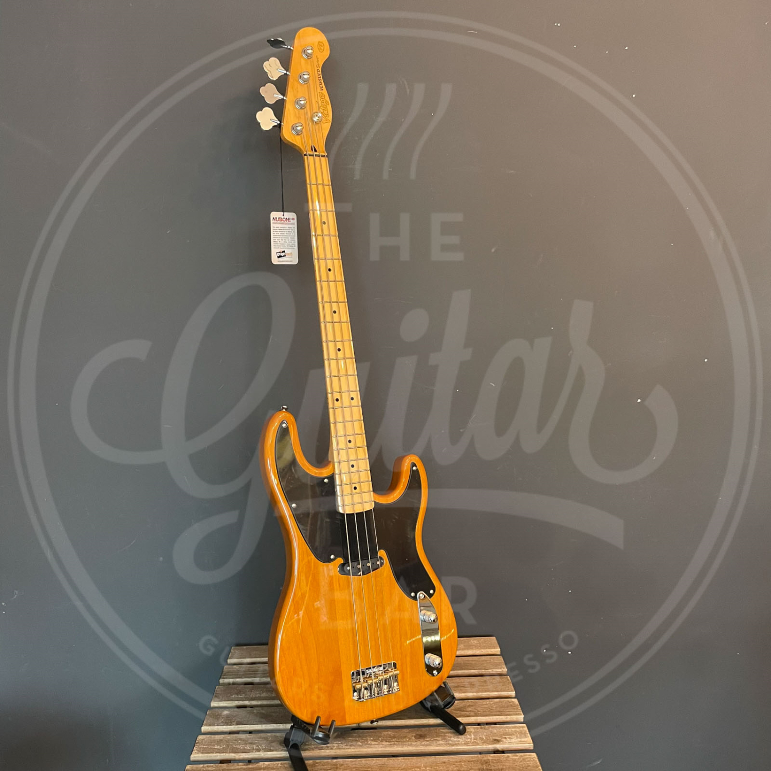 VINTAGE V51 BASS GUITAR - VINTAGE