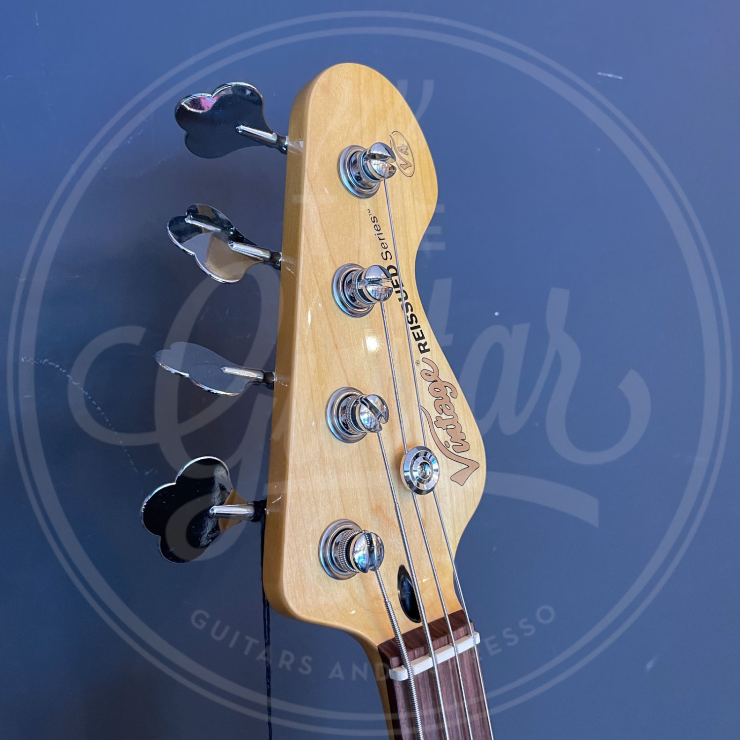 Vintage VINTAGE V4 BASS GUITAR - ROCKER black