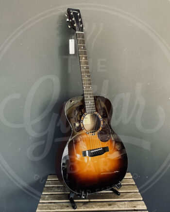 Eastman E2OM DLX Sunburst