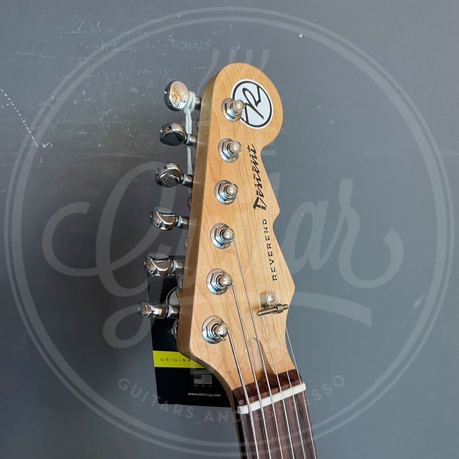 Reverend Descent - Midnight Black - RW 70611