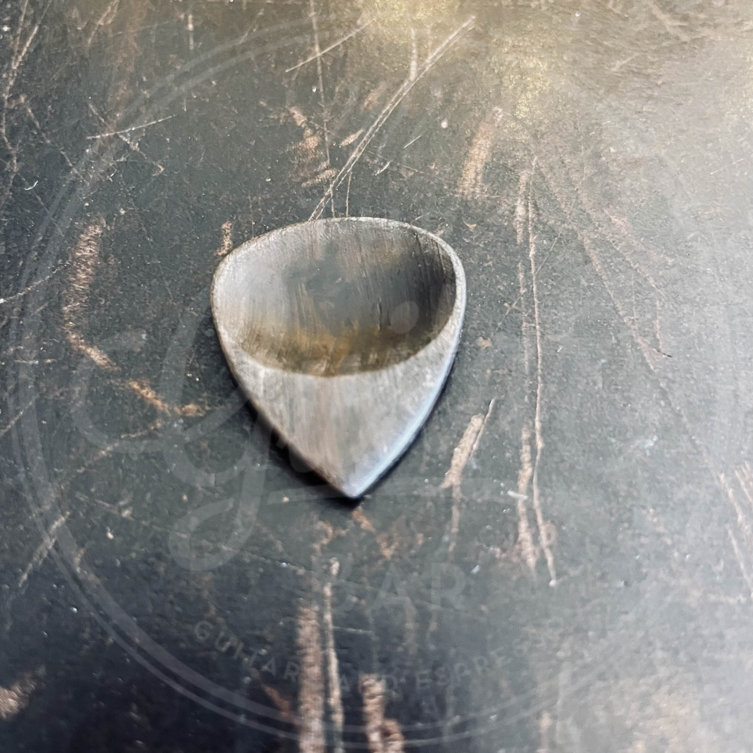 W4M Black Rosewood (Dalbergia Baronii) Standard Picks Right Hand