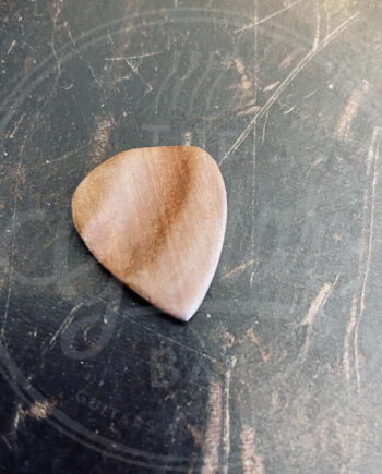 W4M Chocolate Rosewood (Dalbergia Baronii) Standard Picks Right Hand