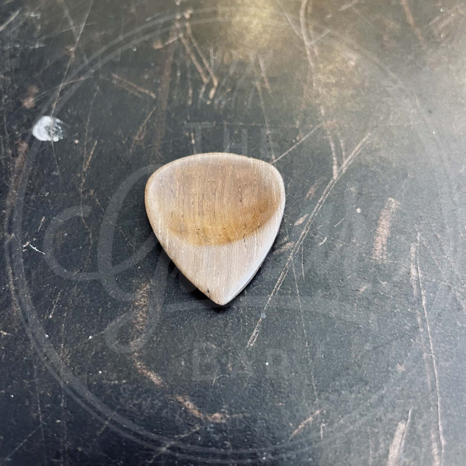 W4M Dark Nanto Standard Picks Right Hand