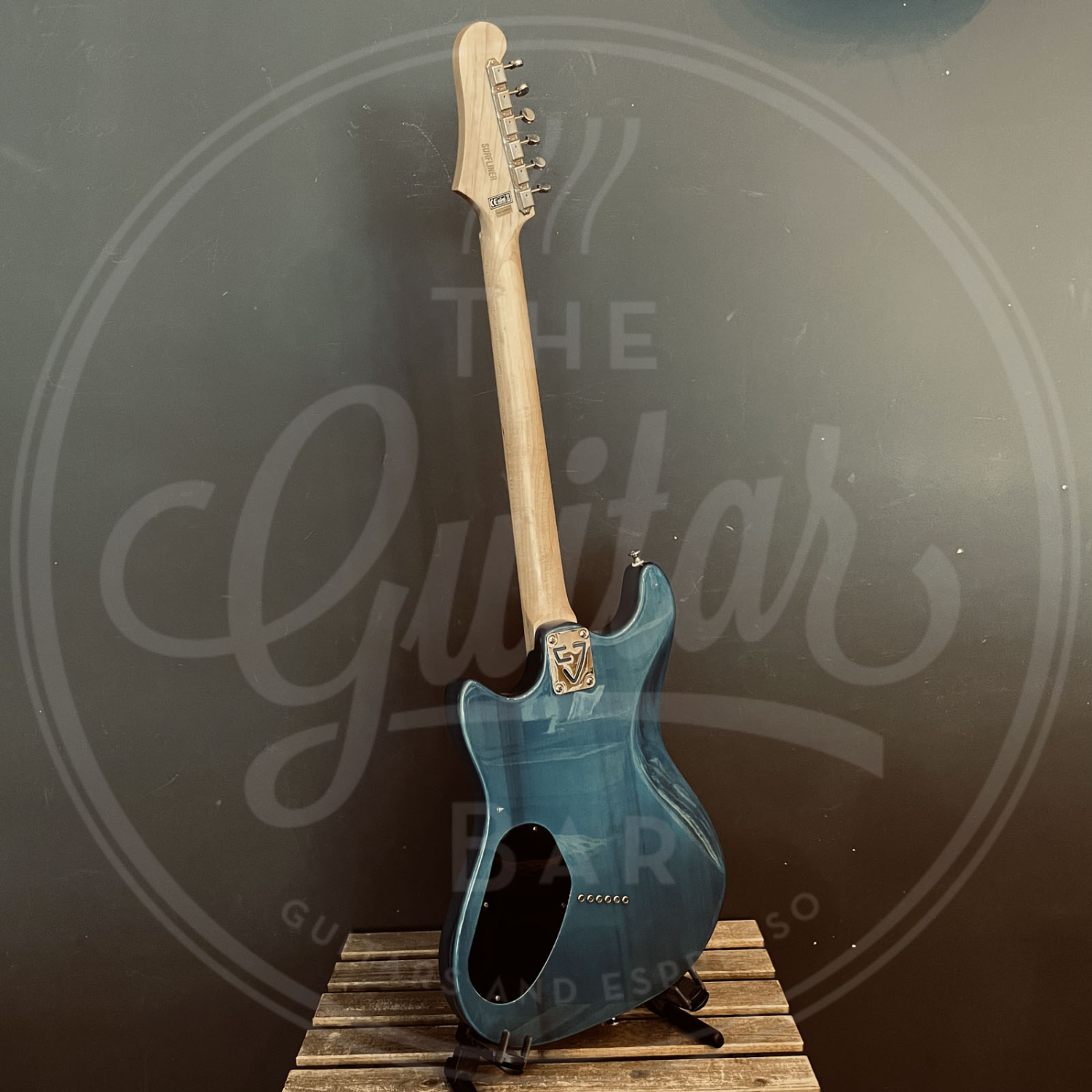 Guild Surfliner HSS w gig bag