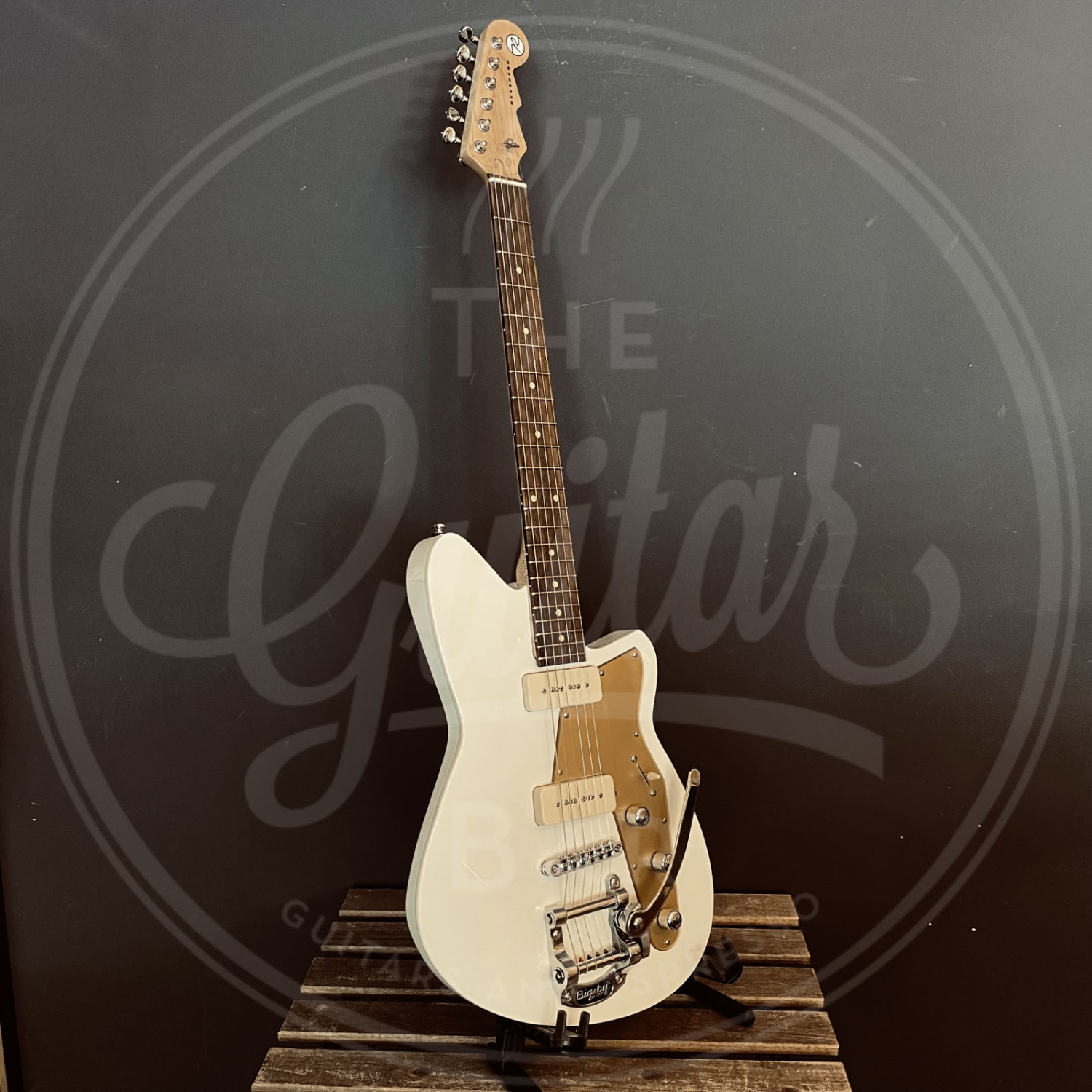 Reverend Jetstream 290 Bigsby - Trans White - RW