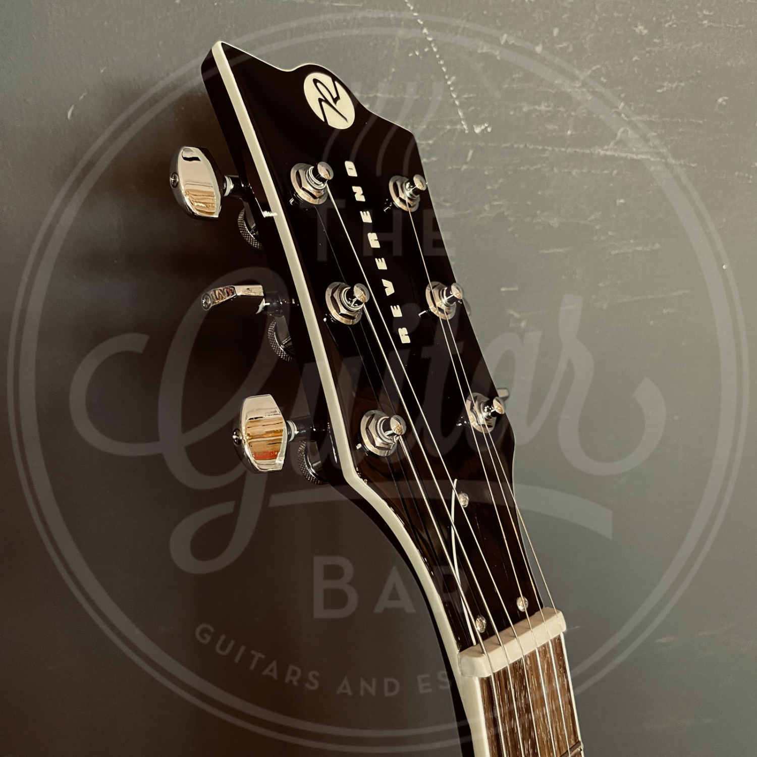 Reverend Roundhouse - Midnight Black
